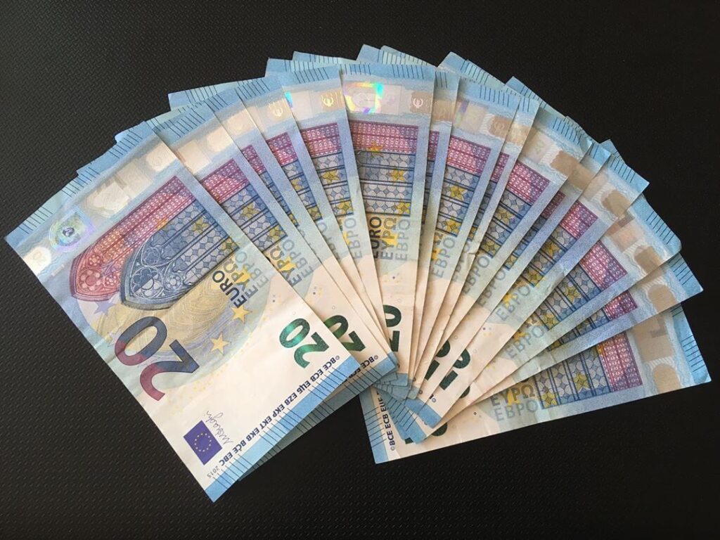 Buy 20eurod counterfeit pounds